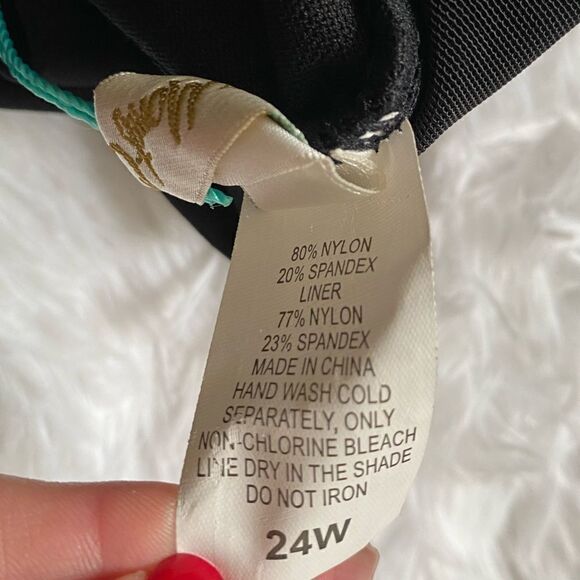 Sea by Monif C. One Piece Swimsuit Cutout Front Black New Womens Plus Size 24W - Picture 10 of 10